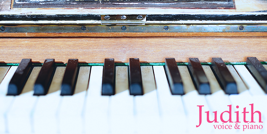 Judith | voice and piano | Wedding Singer & Pianist and Voice Instructor in Houston TX