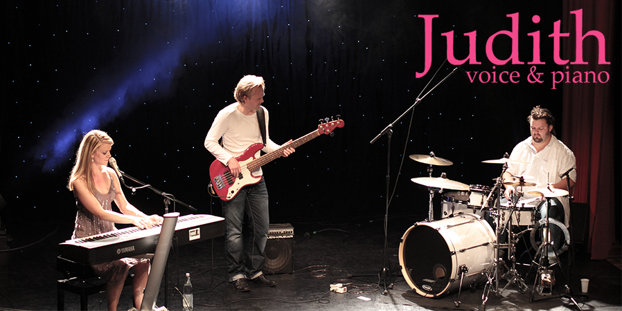Judith | voice and piano | Wedding Singer & Pianist and Voice Instructor in Houston TX